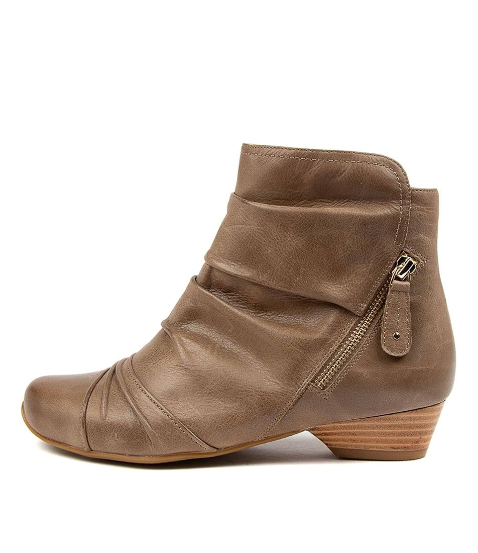 Grey Brown Ziera Camryn (Extra Wide) Women Boots | Z-408572